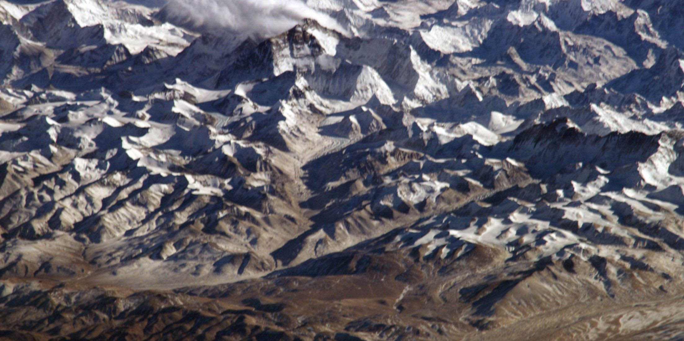 Image depicting himalayas, as in, Non-uniformity of Himalayas could lead to large earthquake events