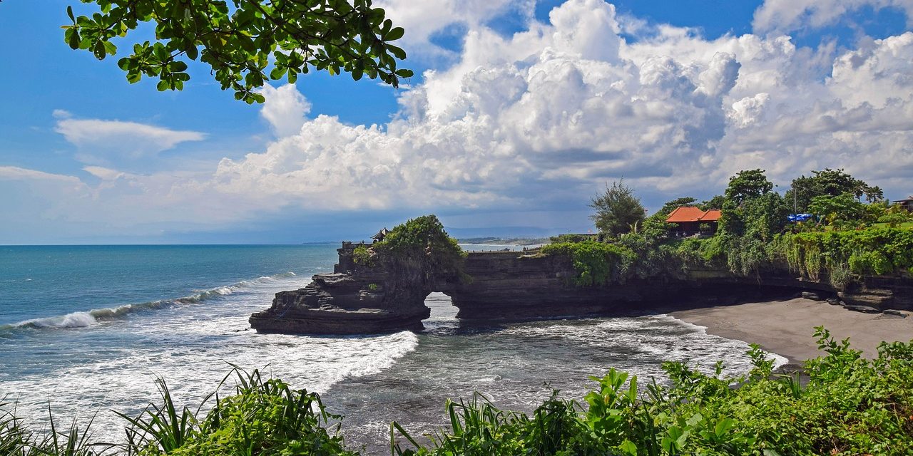 Not-So-Hot-Spot - Bali, Indonesia | Curious Times