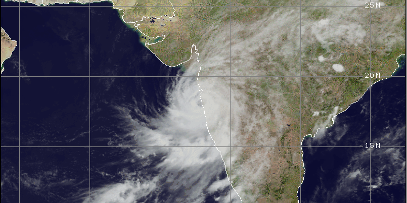 Cyclone Nisarga makes landfall in Maharashtra | Curious Times