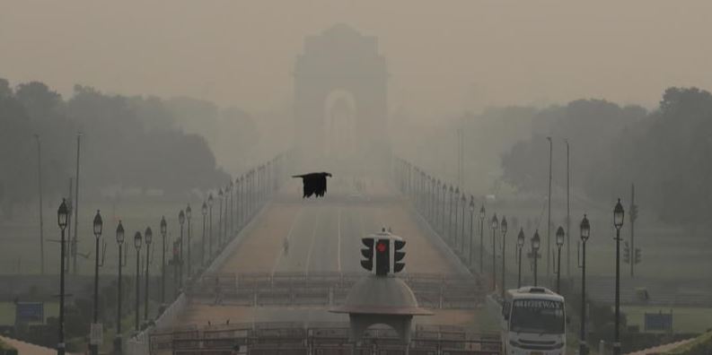 Image depicting Delhi-NCR air quality drops to "very poor"
