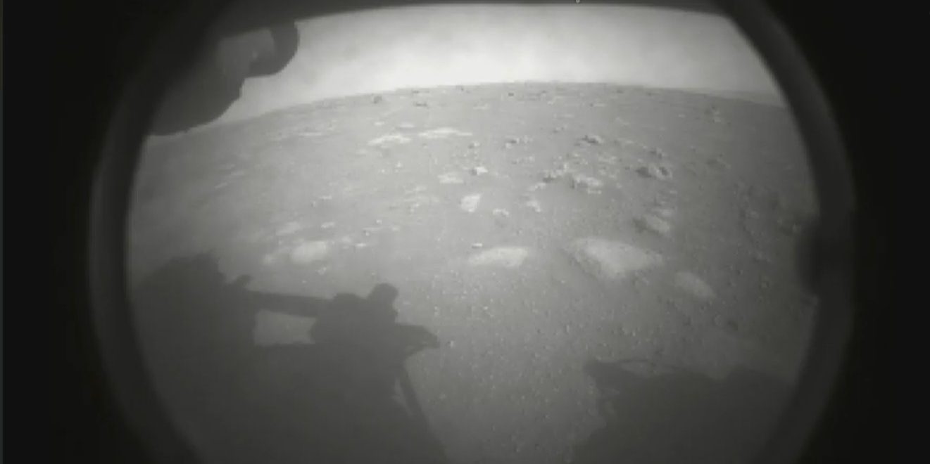 Image depicting NASA's Perseverance rover successfully lands on Mars