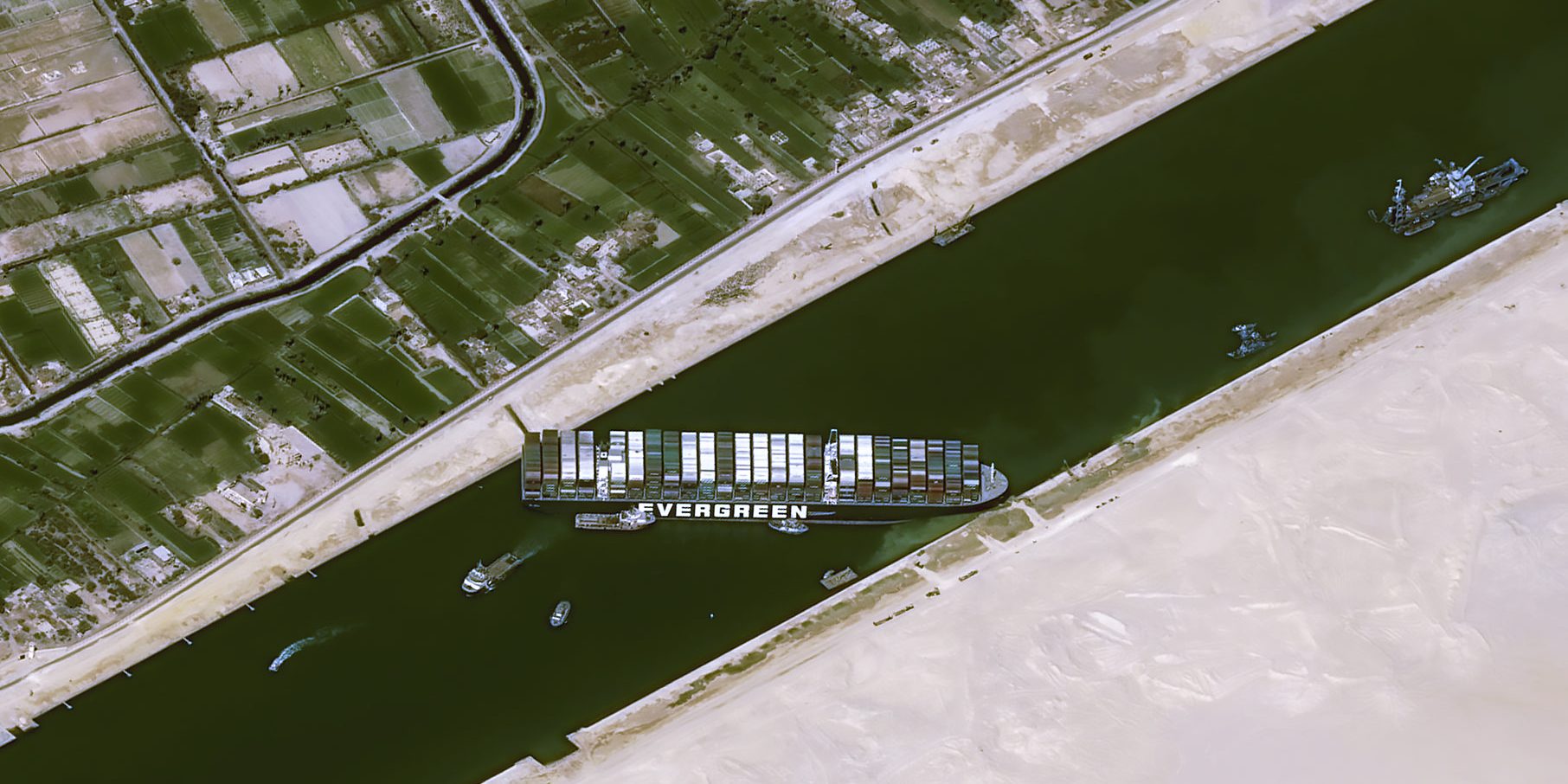 Image depicting Giant ship blocks Suez Canal in Egypt