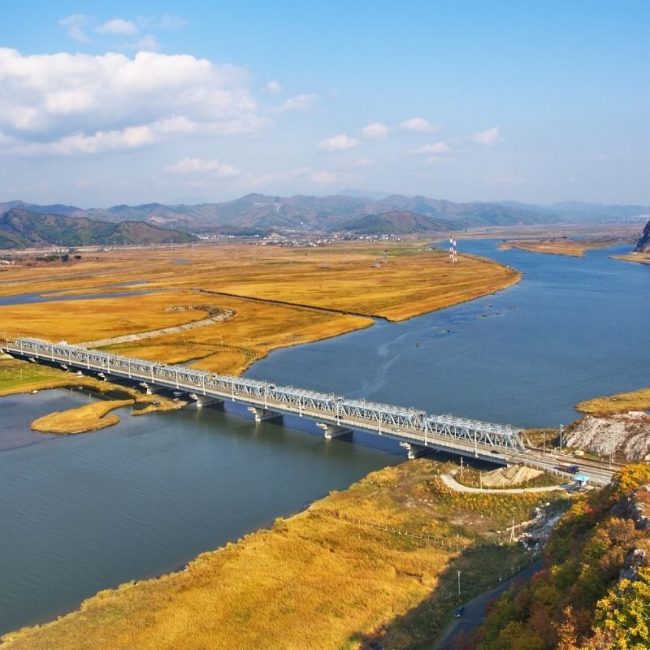 Image depicting First cross-river railway bridge between China and Russia