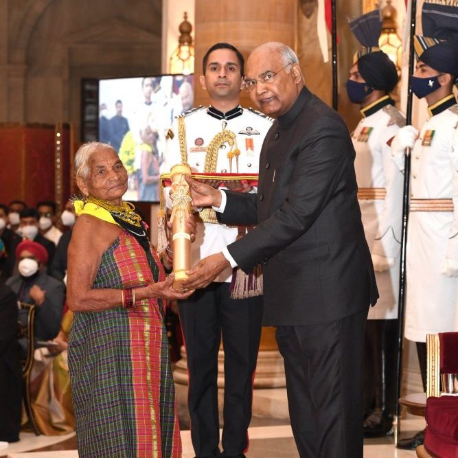 image depicting President Kovind presents the Padma Awards of 2021