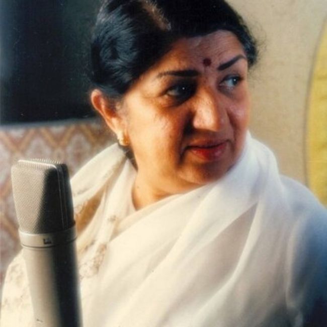 lata-mangeshkar-nightingale-of-bollywood-curious-times