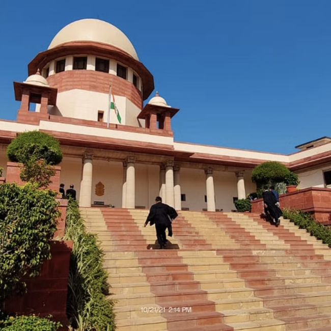 Image depicting First-ever live streaming of the Supreme Court gets more than eight lakh views!